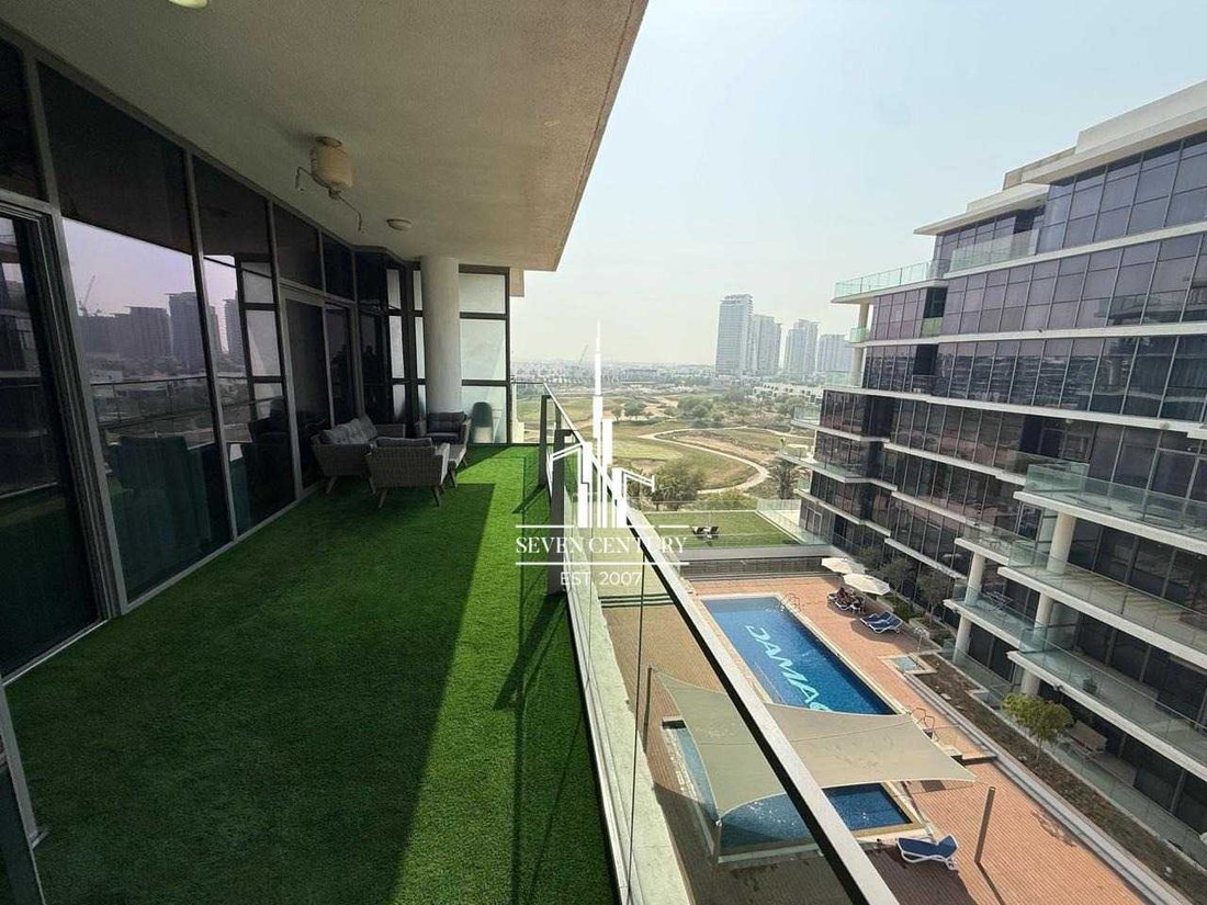 Apartment in Damac Hills, Dubai, United Arab Emirates 3 - 16386920