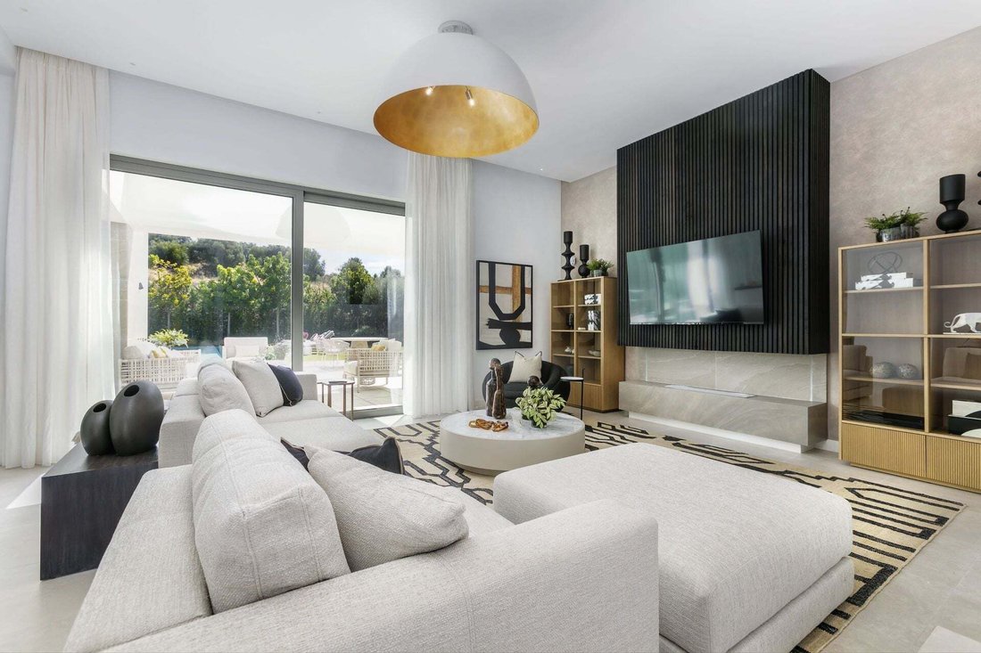Villa in Estepona, Andalusia, Spain 5 - 17004955