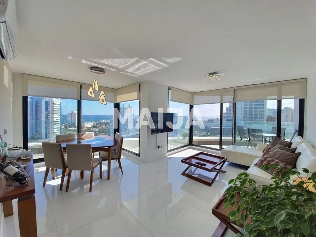 Condo in Punta del Este, Maldonado Department, Uruguay 1 - 17004417