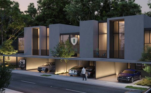Townhouse in Al Ruwaidat Suburb, Sharjah Emirate, United Arab Emirates 1
