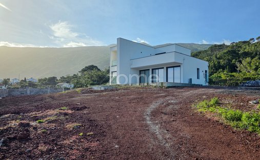 House in Prainha, Azores, Portugal 1