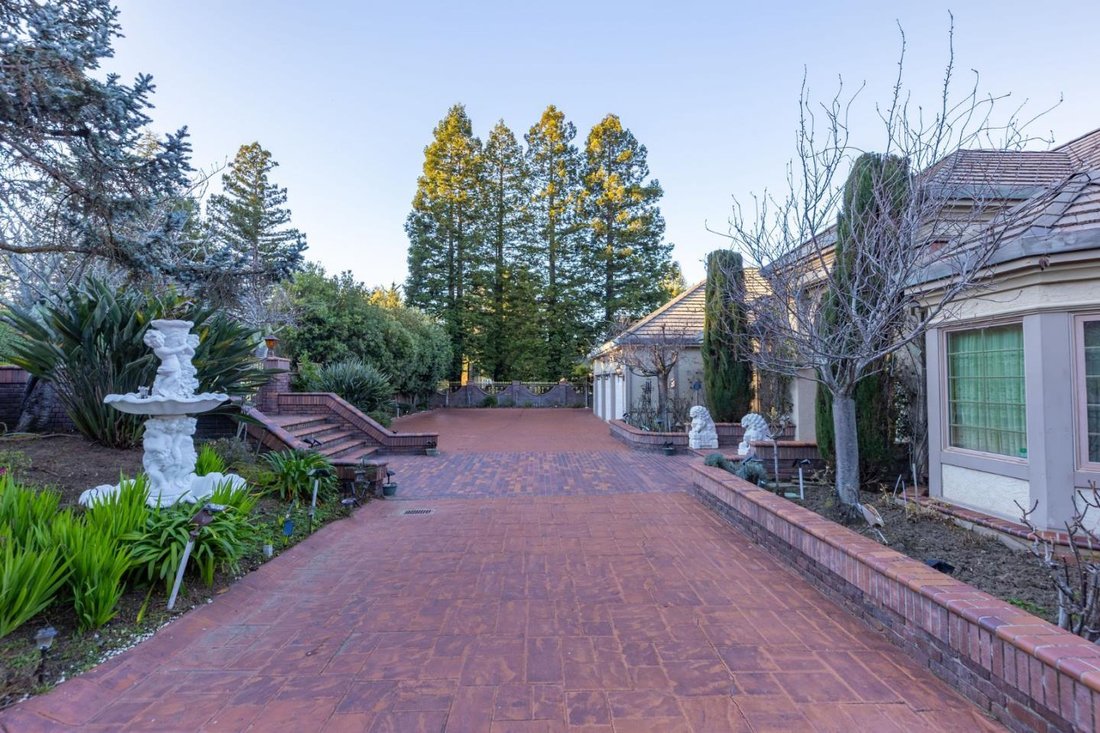 House in Burlingame, California, United States 5 - 17004827