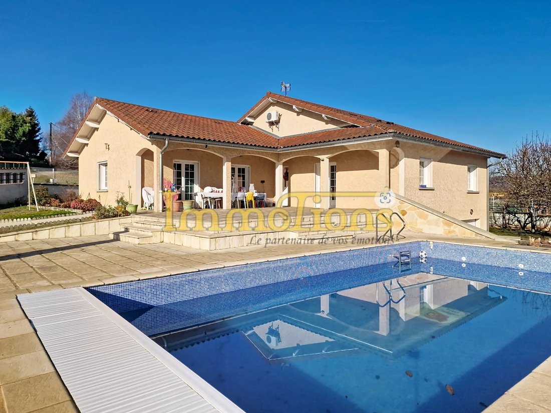 Villa in Chatte, Auvergne-Rhône-Alpes, France 1 - 17005133