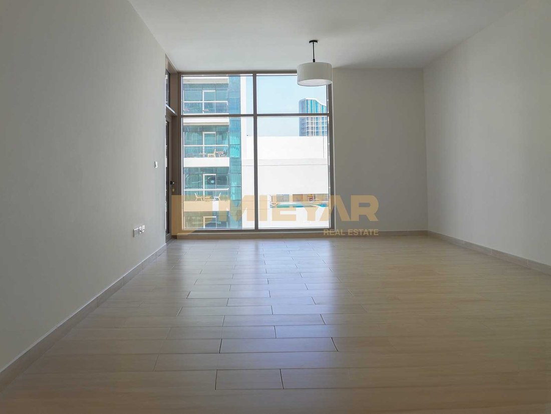 Apartment in Business Bay, Dubai, United Arab Emirates 1 - 16048080