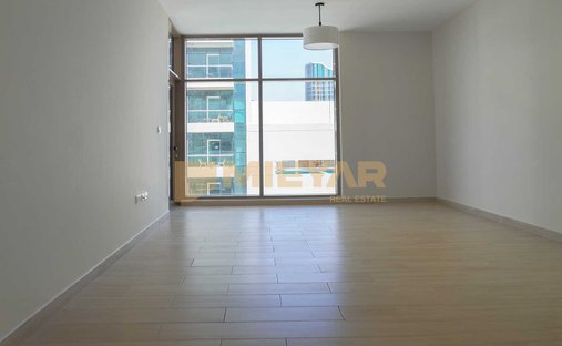 Apartment in Business Bay, Dubai, United Arab Emirates 1