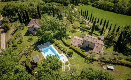 Villa in Umbertide, Umbrien, Italien 1