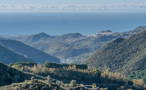 Terrain à Ojén, Andalousie, Espagne 1