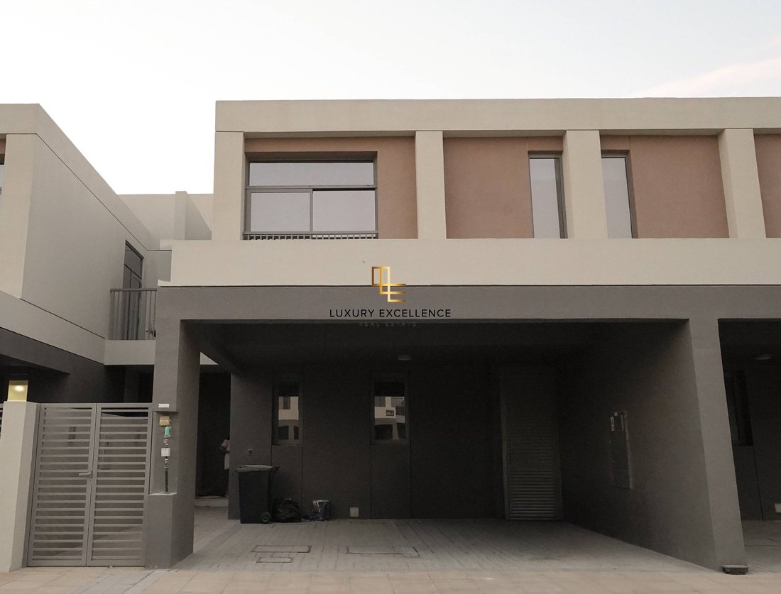 Villa in Dubai South, Dubai, United Arab Emirates 1 - 16825536