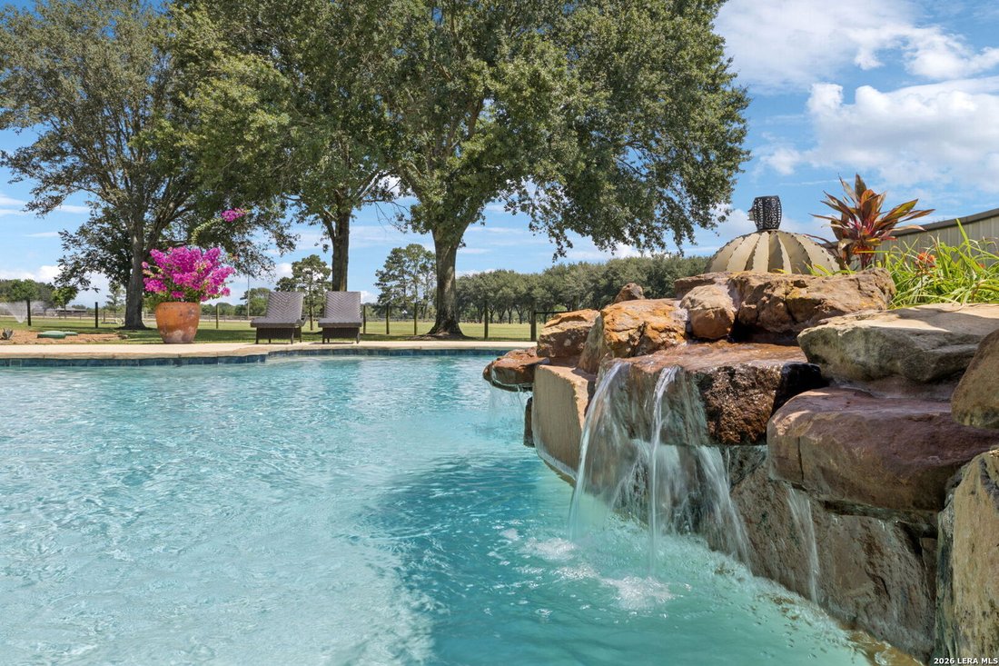 House in Waller, Texas, United States 4 - 17006351
