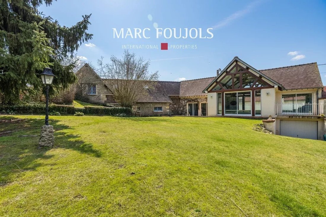 House in Clermont, Hauts-de-France, France 1 - 17003033