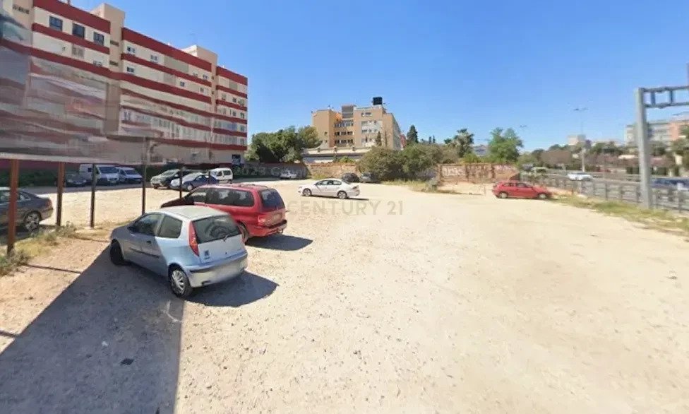 Land in Burjassot, Valencian Community, Spain 1 - 16338557