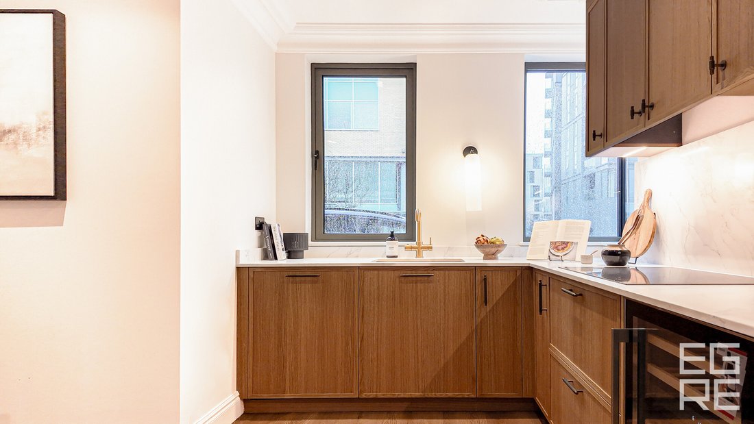 Apartment in Ealing (London Borough of Ealing), Ealing, England 3 - 17004551