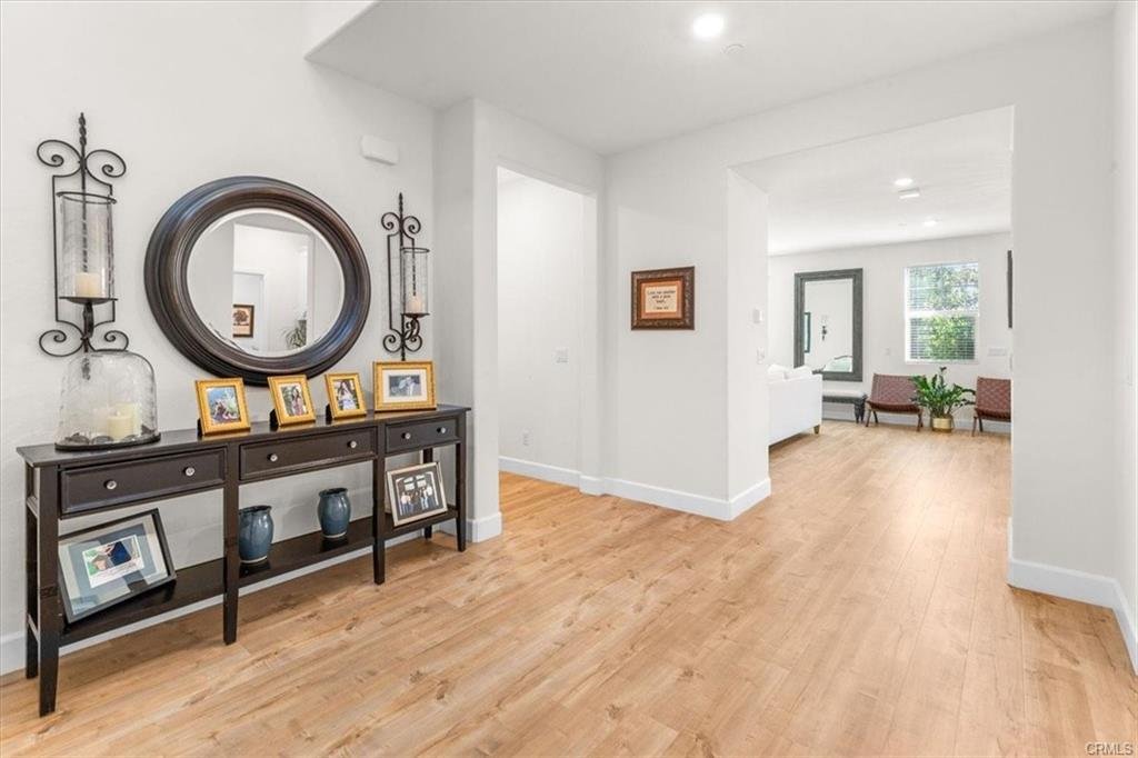 House in Fontana, California, United States 3 - 17003936