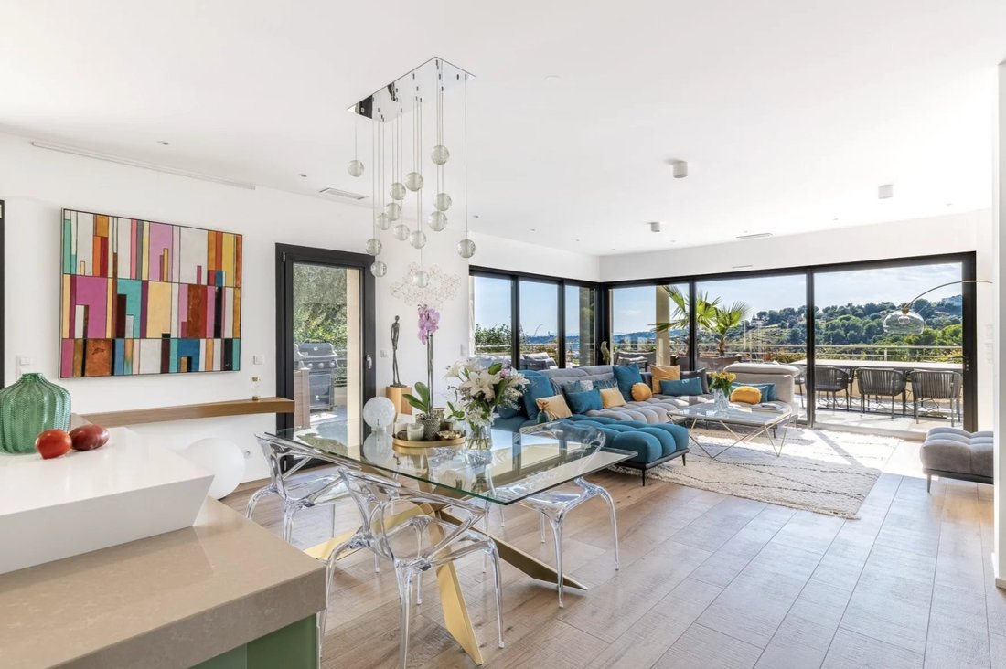 Wohnung in Nizza, Provence-Alpes-Côte d'Azur, Frankreich 1 - 14930169