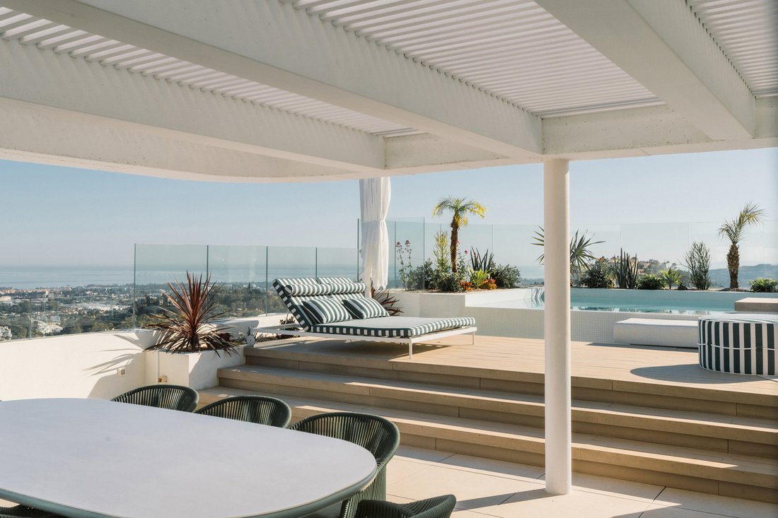 Apartment in La Quinta, Benahavis, Andalusia 2 - 17003842