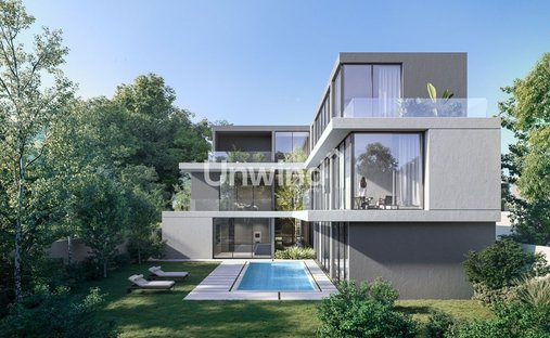 Villa in Al Ruwaidat Suburb, Sharjah Emirate, United Arab Emirates 1