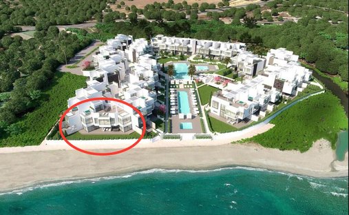 Haus in Estepona, Andalusien, Spanien 1