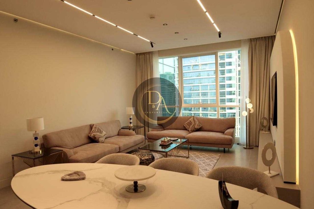 Apartment in Dubai, United Arab Emirates 1 - 15793428