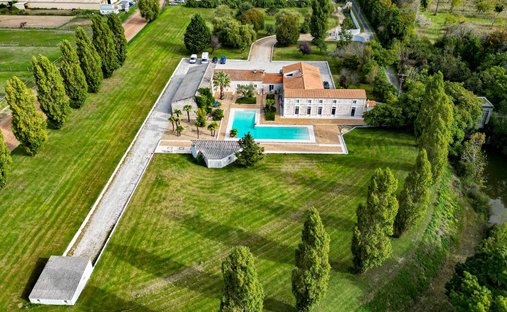 Villa in Chaillevette, Nouvelle-Aquitaine, France 1