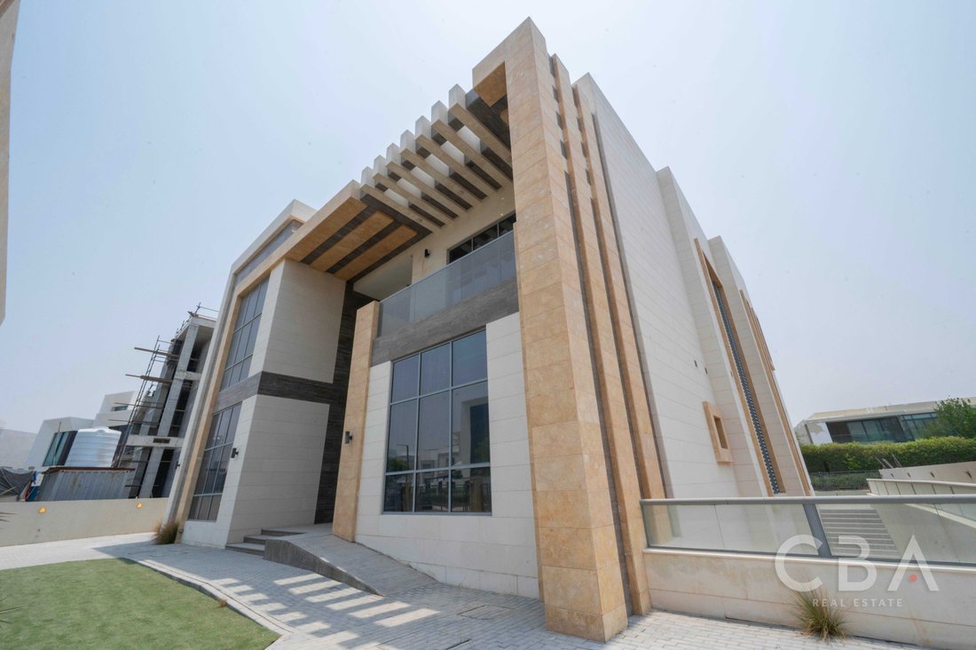 Villa in Hadaeq Sheikh Mohammed Bin Rashid, Dubai, United Arab Emirates 1 - 15983245