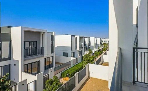 Townhouse in Wadi Al Safa 5, Wadi Al Safa, Dubai 1