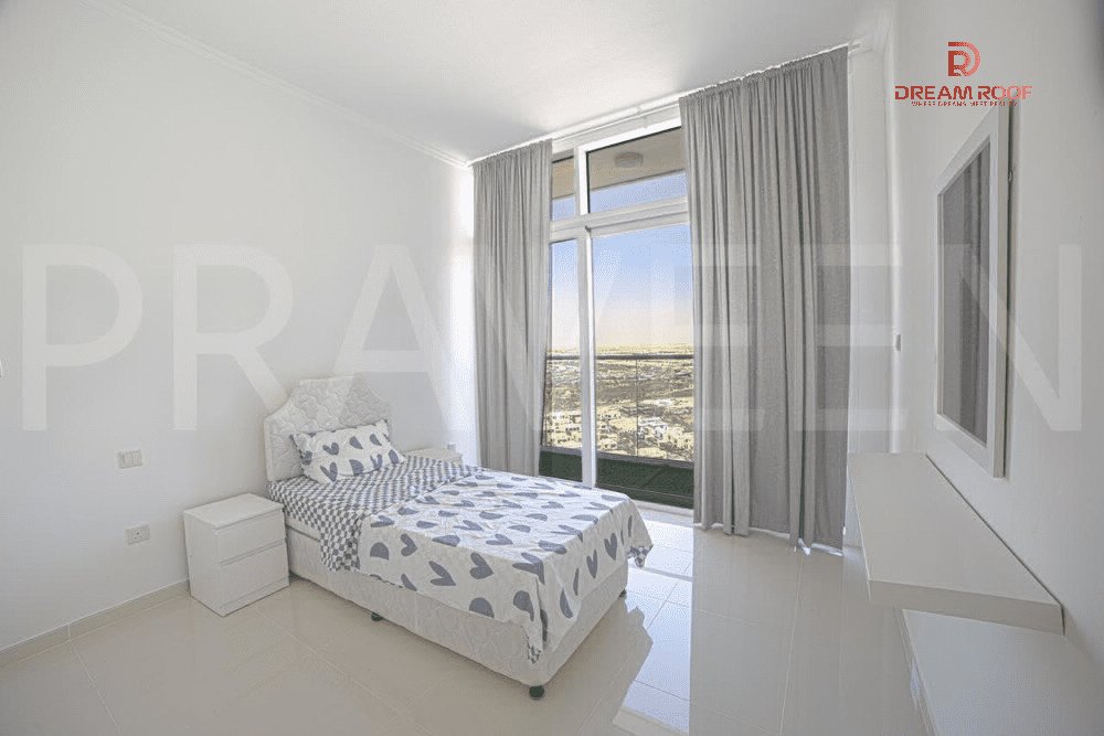 Apartment in Damac Hills, Dubai, United Arab Emirates 1 - 16278024