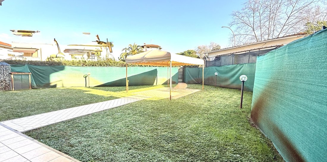 Apartment in Viareggio, Tuscany, Italy 1 - 17004782