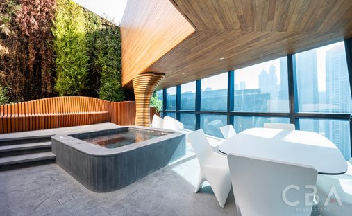 Apartment in Business Bay, Dubai, United Arab Emirates 1