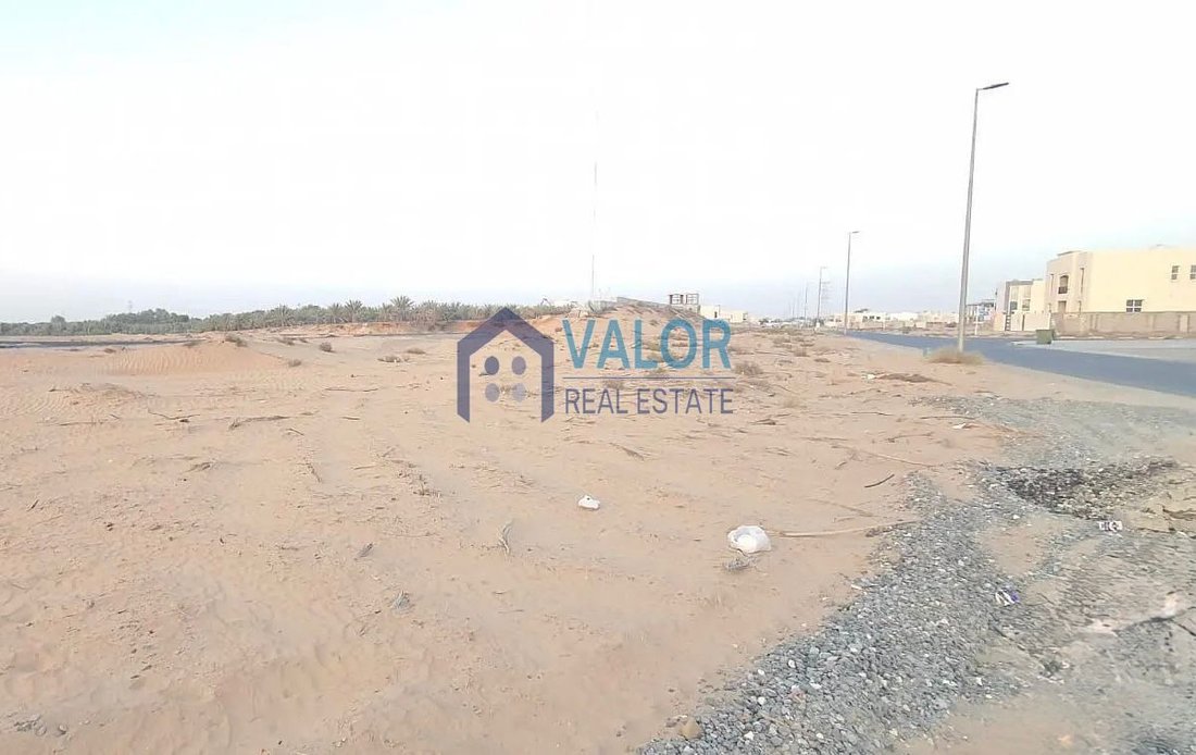 Al Ruwaidat Suburb, Sharjah Emirate, United Arab Emirates 5 - 15843236