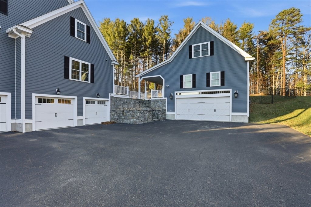 House in North Andover, Massachusetts, United States 2 - 17006933