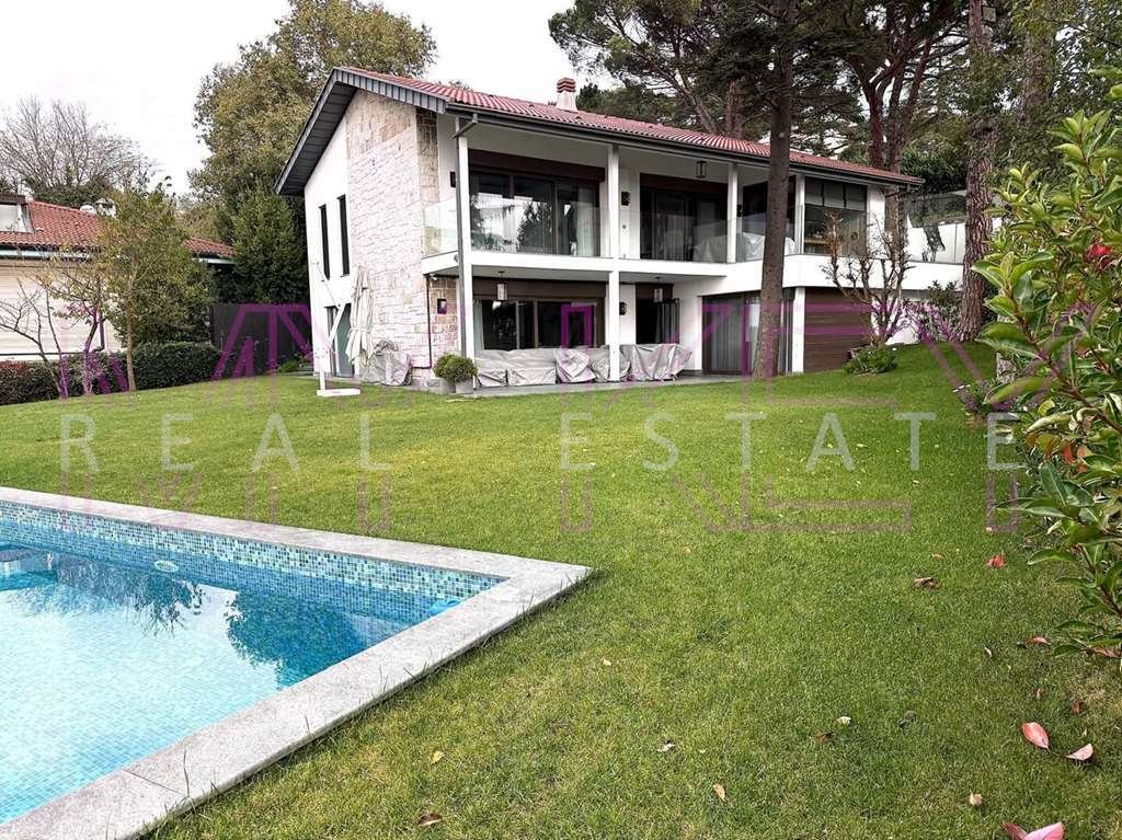 Villa in İstanbul, İstanbul, Turkey 1 - 16959903