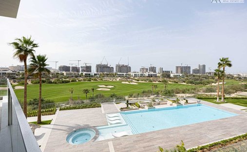 Villa in Hadaeq Sheikh Mohammed Bin Rashid, Dubai, United Arab Emirates 1