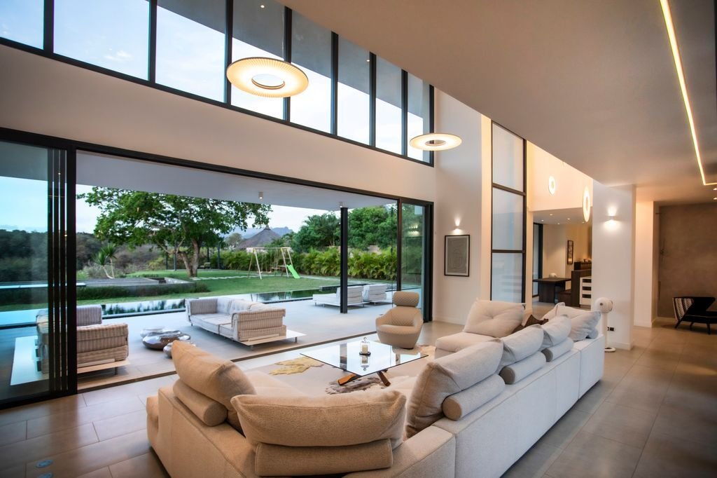Villa in Flic en Flac, Rivière Noire District, Mauritius 2 - 17006029