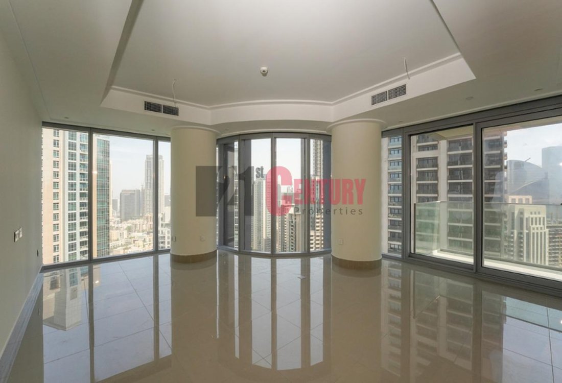Apartment in Burj Khalifa Lake, Downtown Dubai, Dubai 1 - 16692762