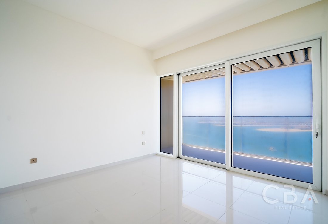 Apartment in Dubai Harbour, Dubai, United Arab Emirates 5 - 15946705