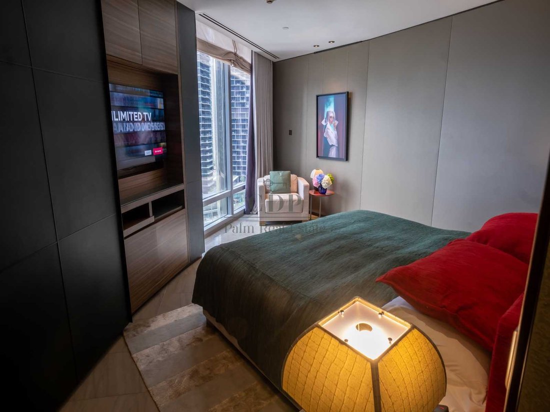 Apartment in Burj Khalifa, Downtown Dubai, Dubai 4 - 15885516