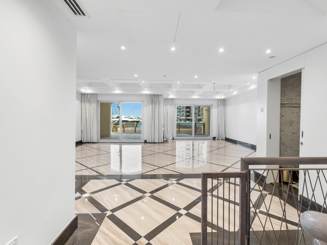 Townhouse in Palm Jumeirah, Dubai, United Arab Emirates 2 - 15044082