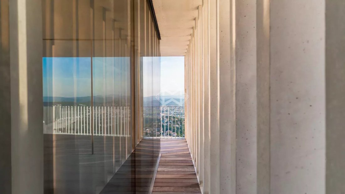 Villa in Hyeres, Provence-Alpes-Côte d'Azur, France 5 - 17003578