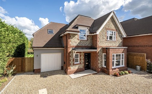 House in West Clandon, England 1