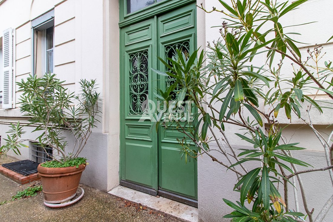 Apartment in Muette Nord, Paris 16e Arrondissement, Paris 1 - 17005112