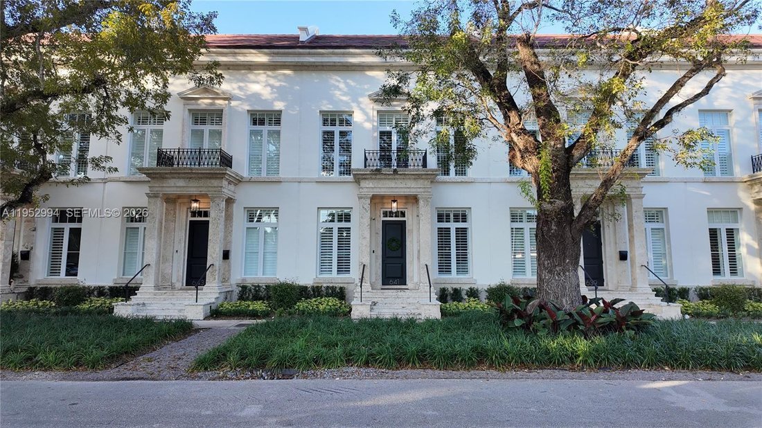 Townhouse in Coral Gables, Florida, United States 1 - 17004478