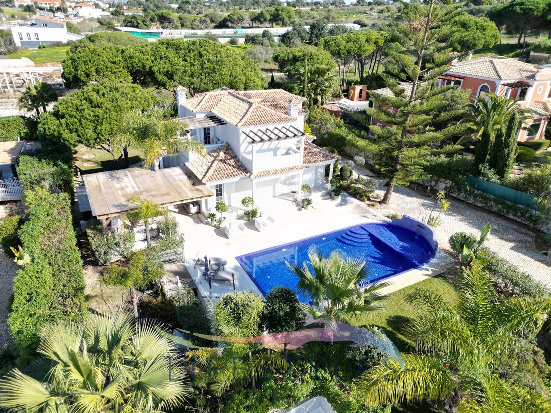 Villa in Almancil, Algarve, Portugal 1 - 17006245