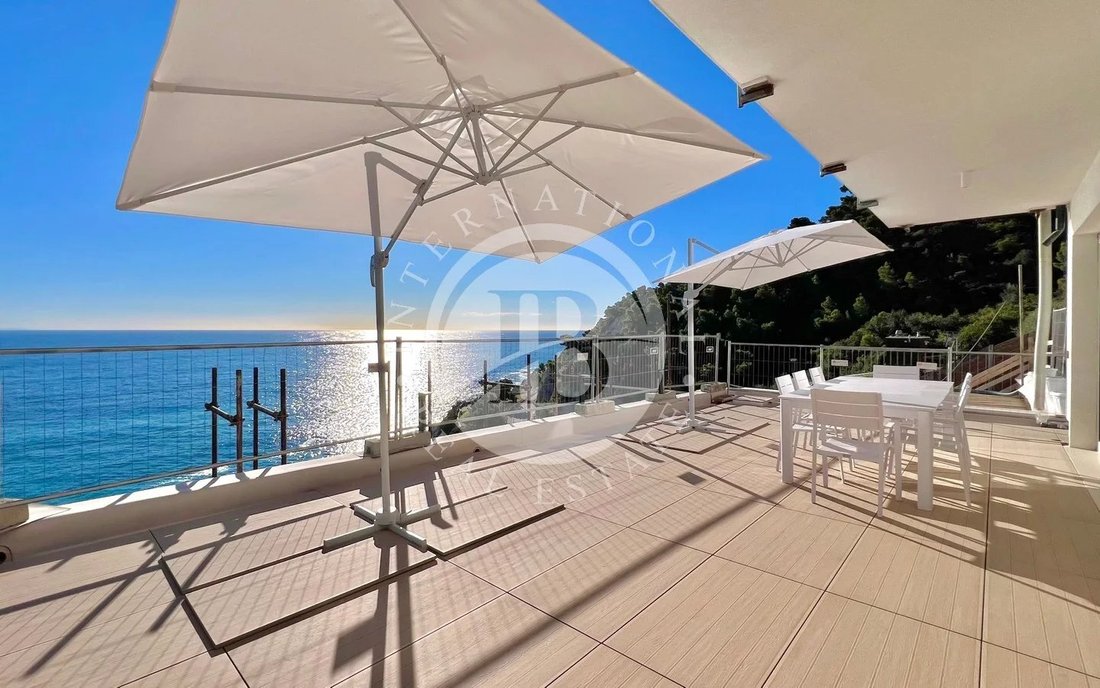 Apartment in Bergeggi, Liguria, Italy 2 - 17003308