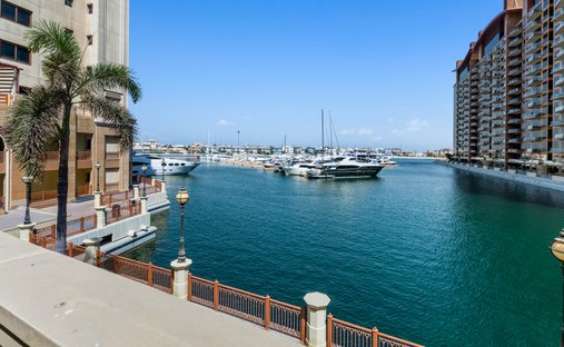 Townhouse in Palm Jumeirah, Dubai, United Arab Emirates 1