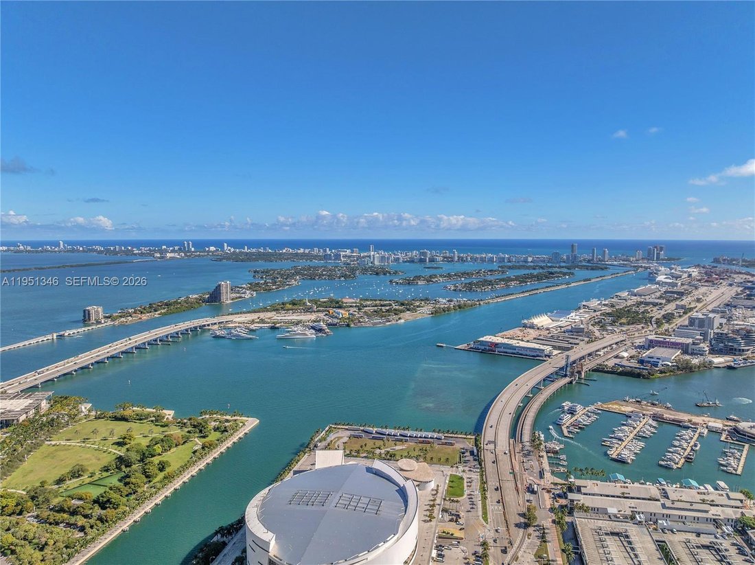 Condo in Miami, Florida, United States 2 - 17005559