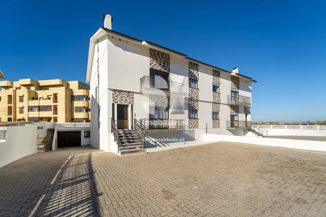 House in Vieira de Leiria, Leiria District, Portugal 2 - 17003148