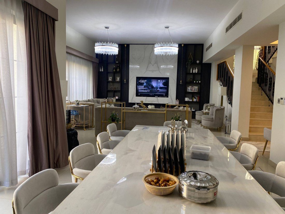 Villa in Nad Al Sheba, Dubai, United Arab Emirates 5 - 16825543