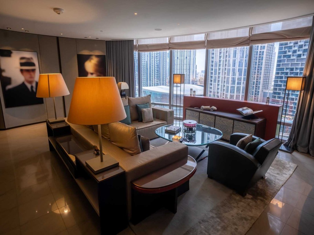 Apartment in Burj Khalifa, Downtown Dubai, Dubai 1 - 15885516