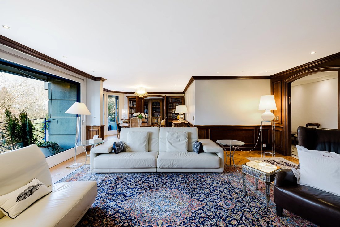 Elegant Reception Apartment In The Heart Of Champel