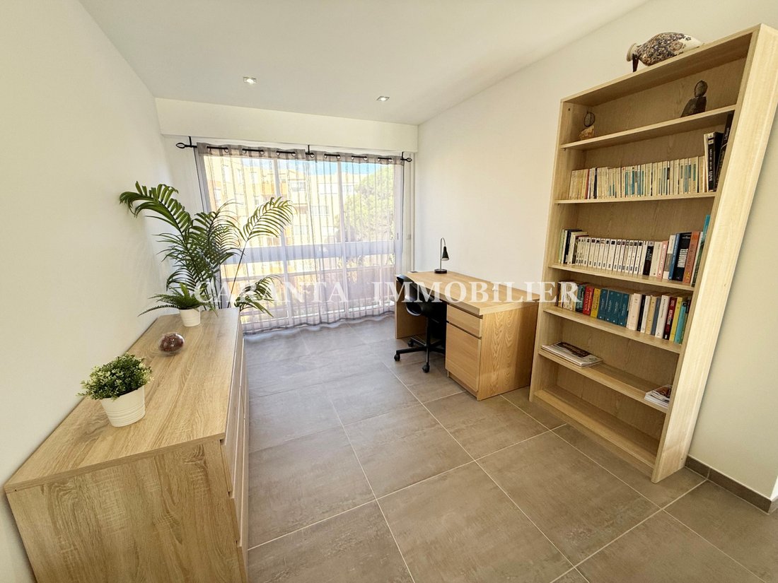 Apartment in Nartelle-Noyer-Bellevue-bd des Sardinaux, Sainte-Maxime, France 5 - 17005065